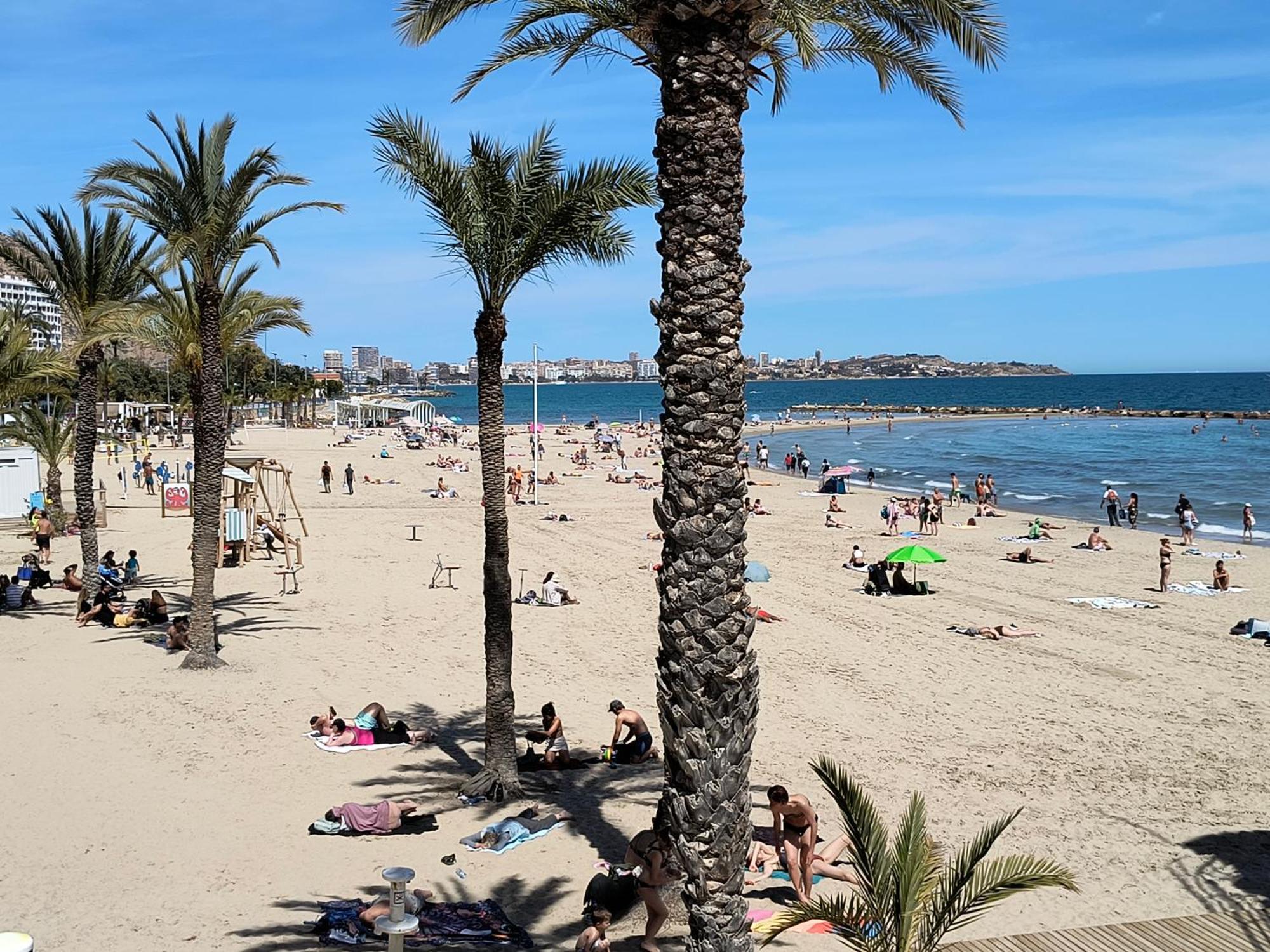 Apartamento Playa Alicante Eksteriør billede
